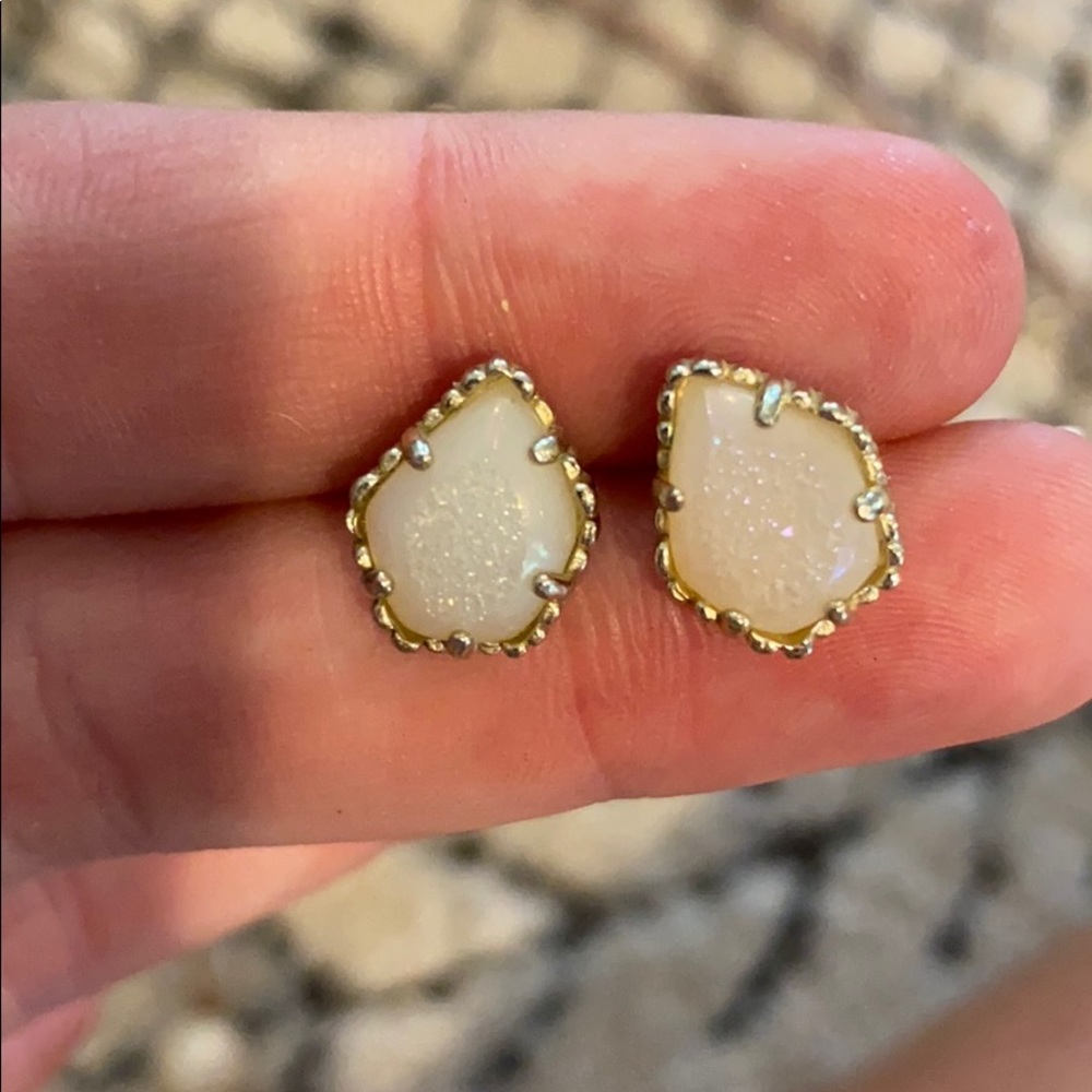 Kendra Scott studs